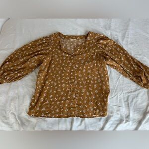 Floral Gold top